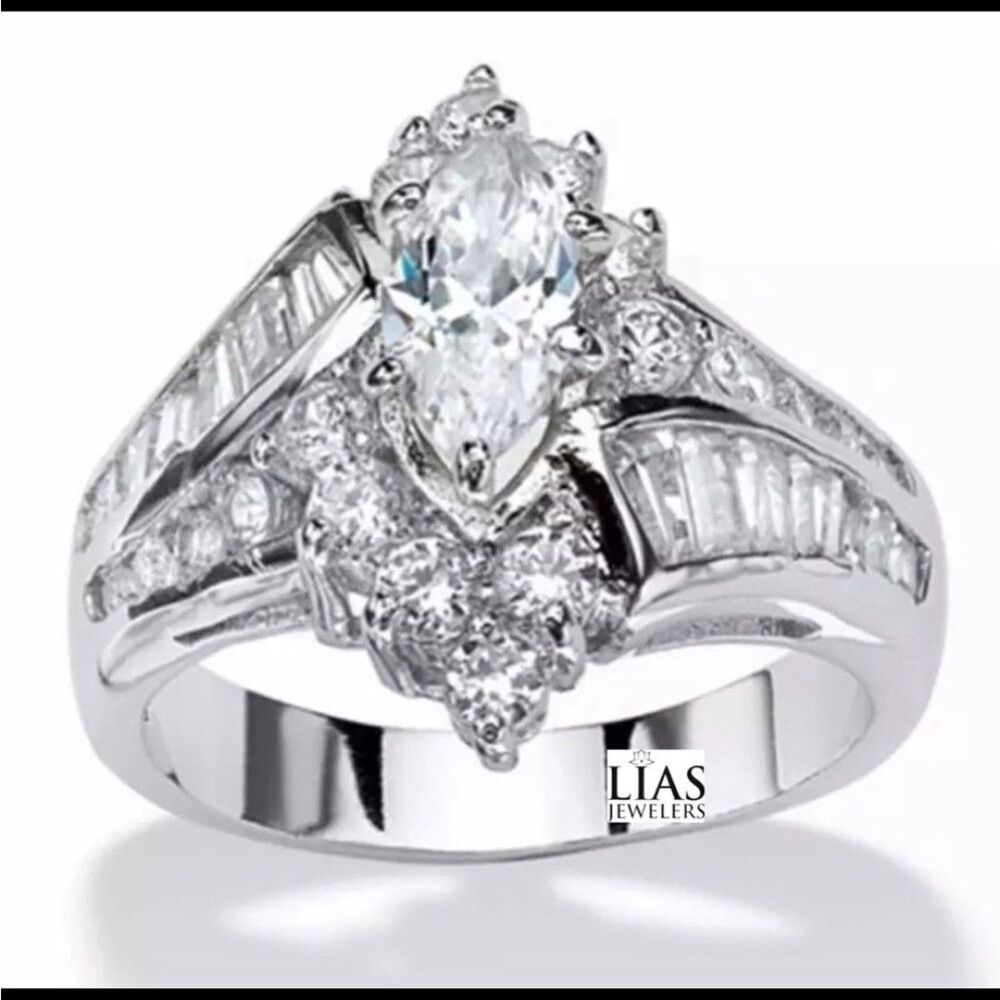 New 18k white gold engagement ring